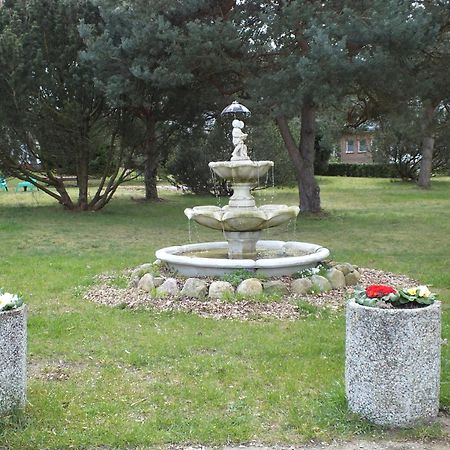 Zimmer Im Ferienpark Buntspecht Pruchten Buitenkant foto